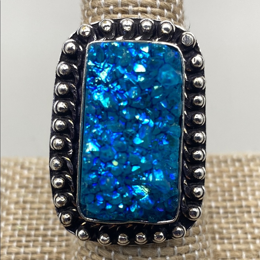New Blue Druzy Crystal Stone Silver Overlay Ring w Decorative Band Size 8